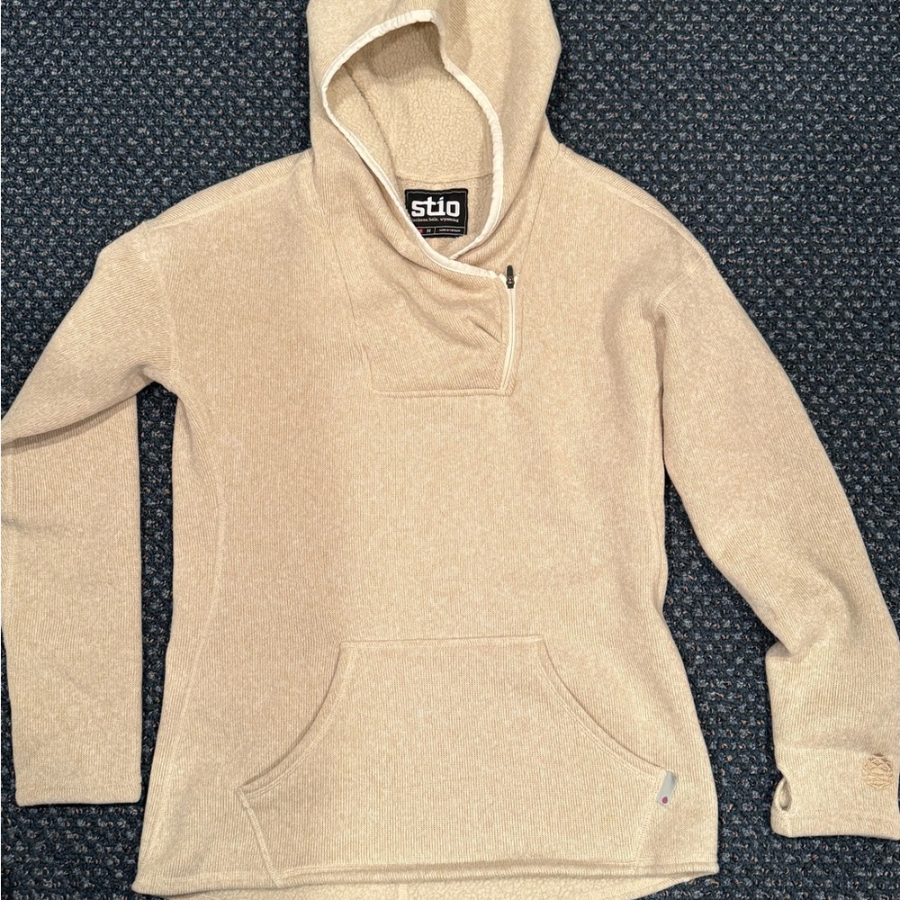 Stio Women's Beige Pullover Hoodie